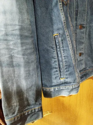 Cazadora Levi's Talla L