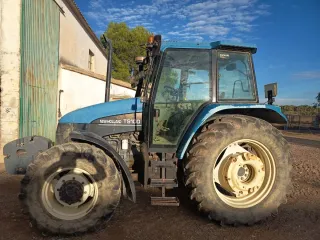 New Holland TS100 Tractor