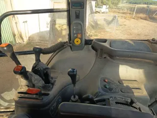 New Holland TS100 Tractor