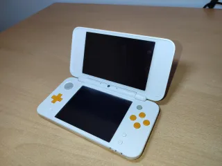 ‼️Nintendo 2DS XL Blanca y Naranja‼️