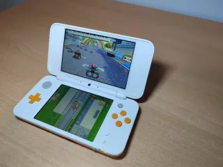 ‼️Nintendo 2DS XL Blanca y Naranja‼️
