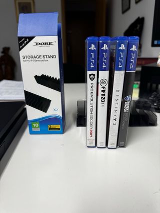 PS4 (PlayStation 4) slime Negra + 4 Juegos 500GB