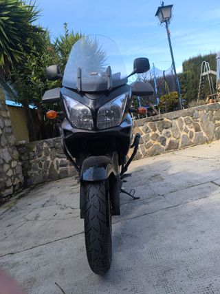 Suzuki V-Strom 650 Gris