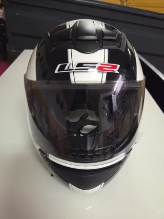 Casco Moto LS2 Negro y Blanco