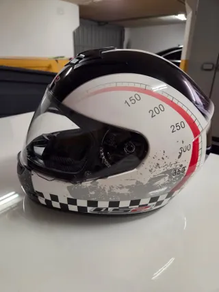 Casco Moto LS2 Negro y Blanco