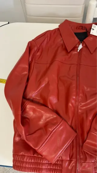 Chaqueta Zara Polipiel Roja Talla S