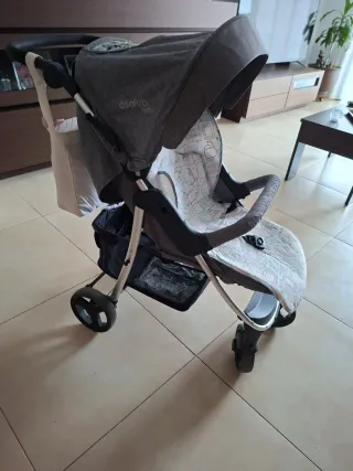 Silla infantil plegable con protector