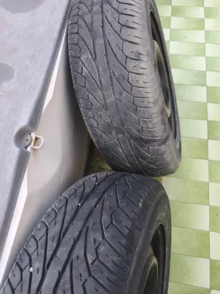 Neumáticos con llanta