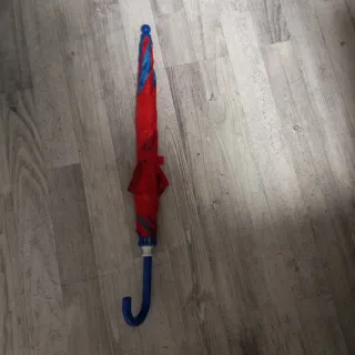 Paraguas infantil de spiderman nuevo sin estrenar