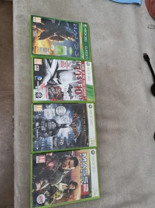 4 Giochi Xbox 360: Halo 3, Batman, Mass Effect 2