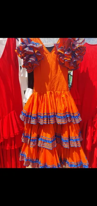 Trajes de flamenca blanco varios modelos desde 15€