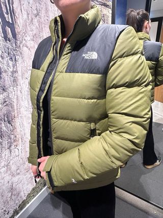 The North Face chaqueta plumas verde oliva puffer