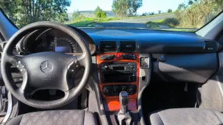 Mercedes-Benz Clase C 2005