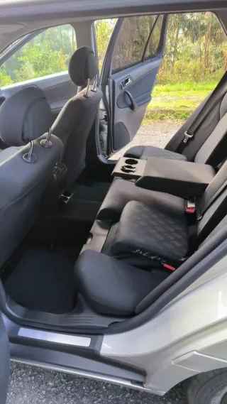 Mercedes-Benz Clase C 2005