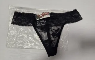 Perizoma pizzo nero taglia S