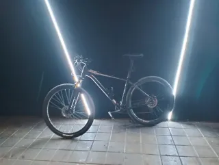 Bicicleta Cannondale Trail Six 29