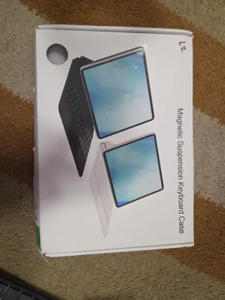 Funda con teclado iPad 11 Pro