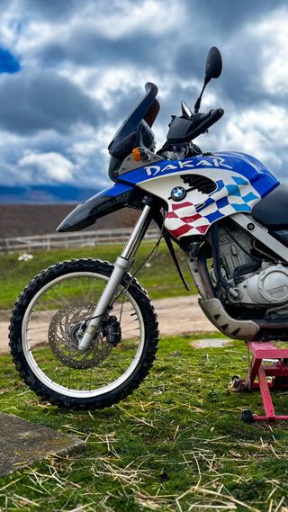 BMW F 650 GS Dakar - trail