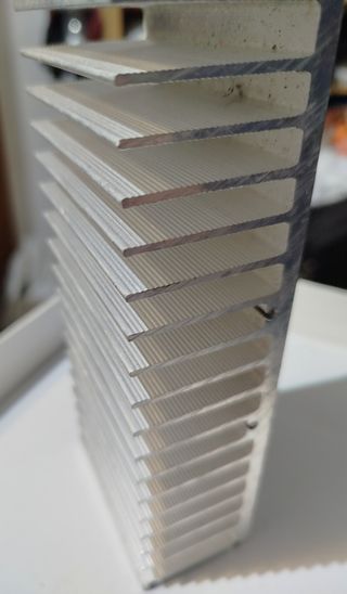 Disipador Aluminio 18x7,7x4,5cm