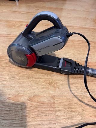 Aspiradora Black+Decker Dustbuster coche
