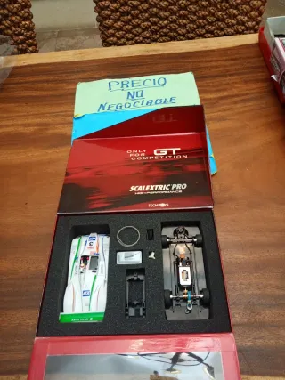 Scalextric Audi R8 Pro 5026 coche de competir