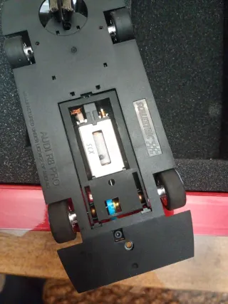 Scalextric Audi R8 Pro 5026 coche de competir