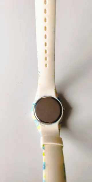Reloj con estampado floral