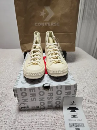 Converse x Comme des Garçons Play