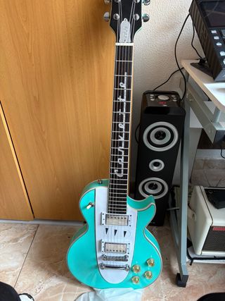 Guitarra Les Paul Chevrolet Copia Bajado a 300€