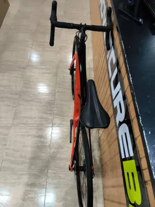 Trek Domane Ultegra Disc 54.