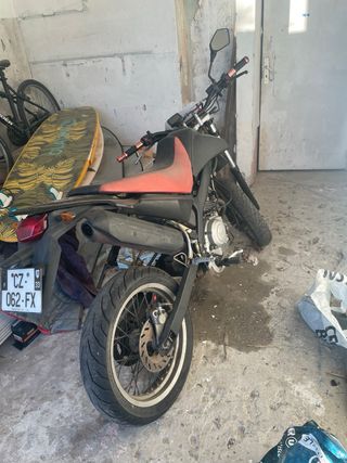 MotoYamaha XT 125