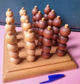 Juego 3D Cuatro en Raya Artesanal de madera