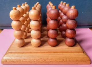 Juego 3D Cuatro en Raya Artesanal de madera