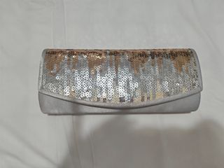 Clutch Ibiza Vibes com Missangas