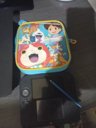 Nintendo 2DS Azul y Negra