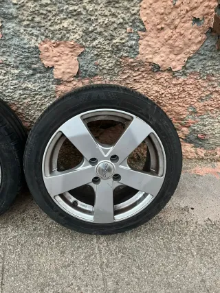 Llantas de aleación deportivas