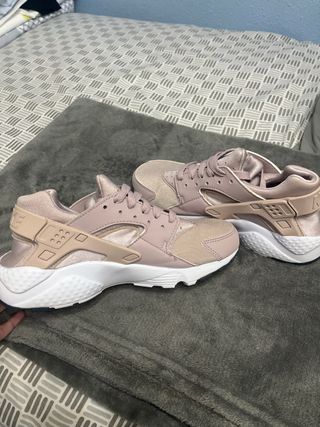 Zapatillas Nike Huarache Beige/Rosa