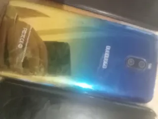 Teléfonos rotos para piezas