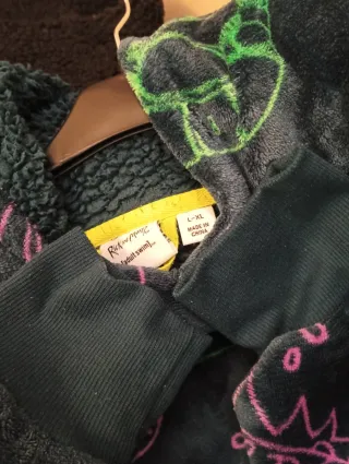 Snuddie Rick y Morty. Talla L/XL