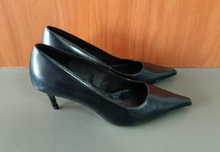 Zapatos de tacón negros talla 38