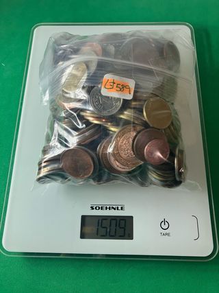 L#589 1,5 Kilos de monedas del mundo
