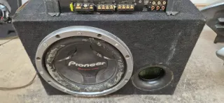 Equipo de sonido para coche