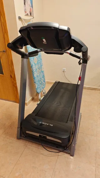 Cinta de correr Bladez TR202i