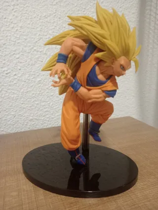 Figura Dragon Ball Z Goku SSJ3