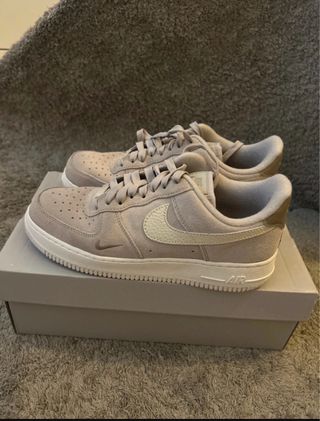 Nike Air Force 1 Mujer Beige