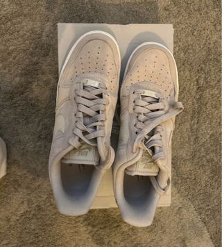 Nike Air Force 1 Mujer Beige