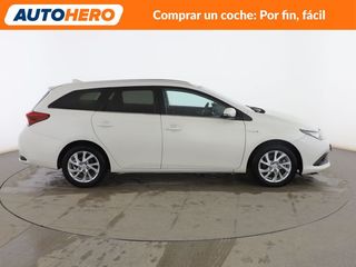 Toyota Auris 1.8 Hybrid Active