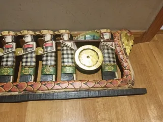 Figura decorativa tallada