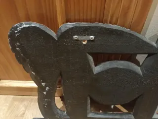 Figura decorativa tallada