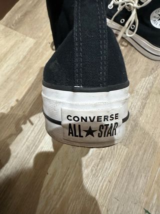 Converse negras plataforma
